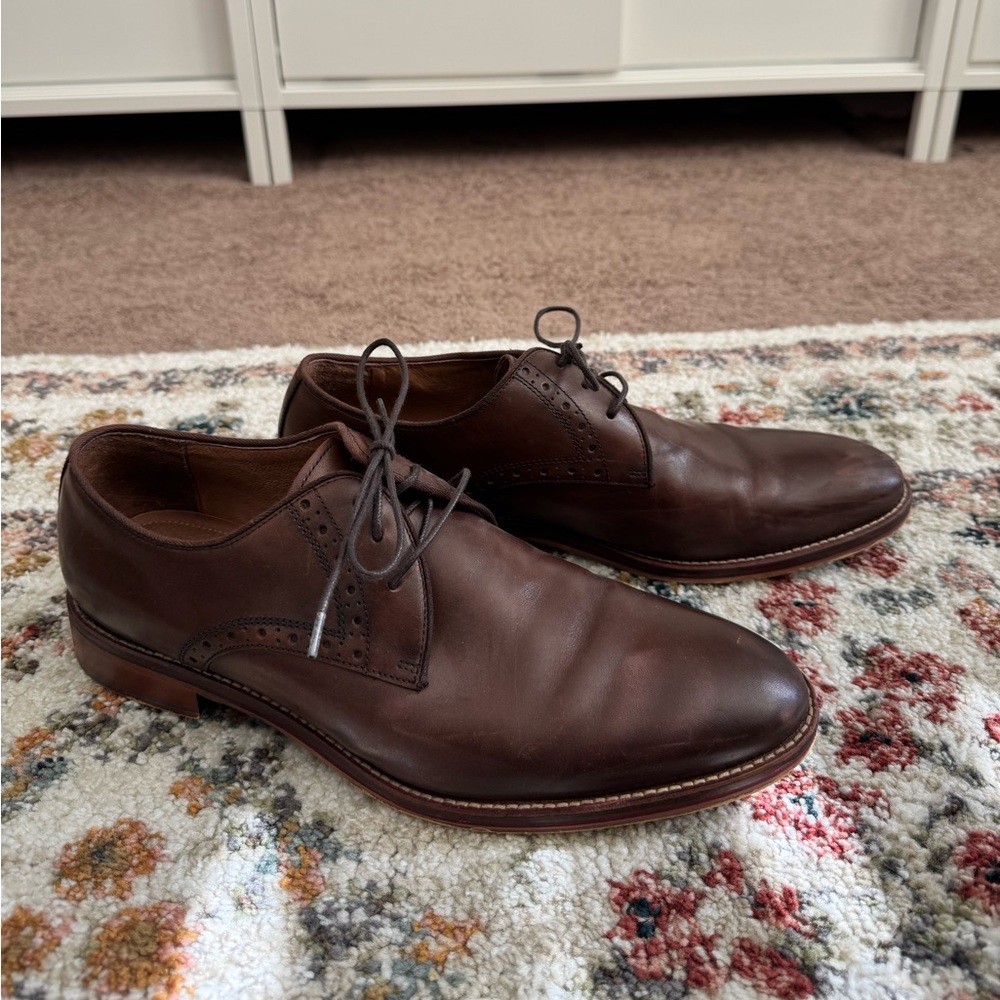 Classic Brown Leather Men's Shoes - Johnson & Murphy